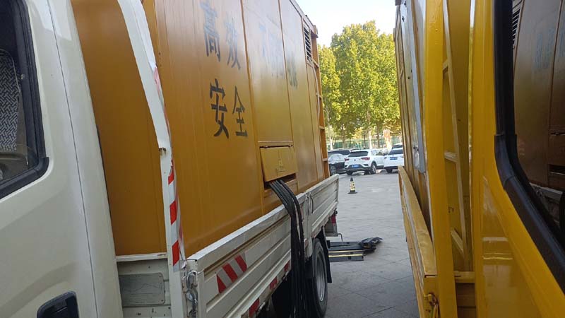 迎泽如何判断柴油发电机组和UPS电源的切换时间是否符合要求？