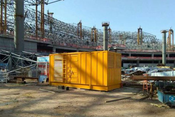 迎泽发电机出租如何判断空气滤清器是否需要更换？