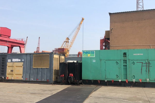 迎泽发电机出租空气滤清器的清洁频率是多少？